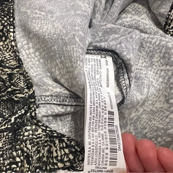 ZARA Snake Print Blouse Size S - Picture 9 of 10